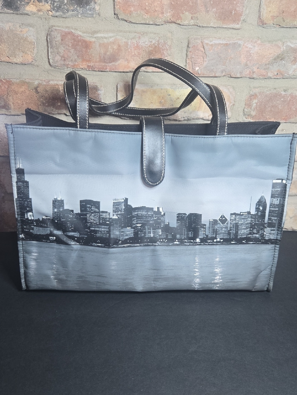 Marshall Fields Vintage Cityscape Black and Gray Snap Closure Tote Bag
